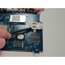 Apple AirPort Extreme Model A1143 Замена батареи
