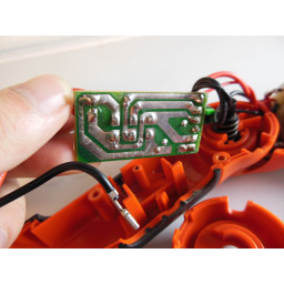 Замена печатной платы Black and Decker Pivot Plus PD600