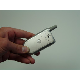 Замена батареи Motorola V180