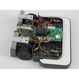iRobot Braava 320 Замена колеса